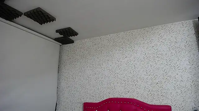 luly pink online show from 01.09.26