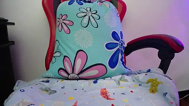 luly pink online show from 03.20.26