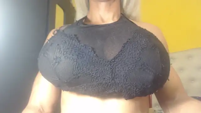 DanielaMuscleTS online show from 01.30.25