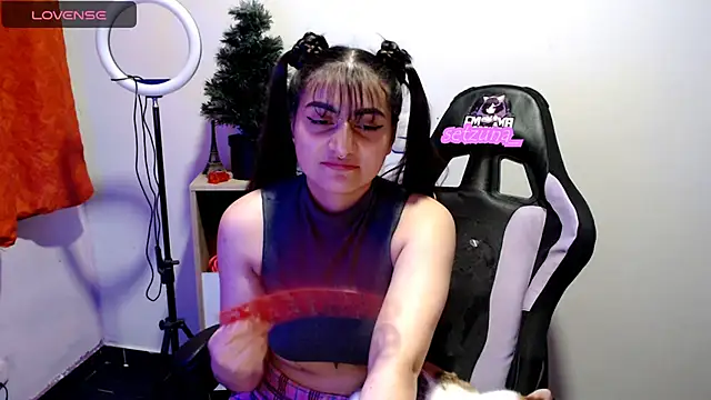 setzuna  online show from 12.08.24