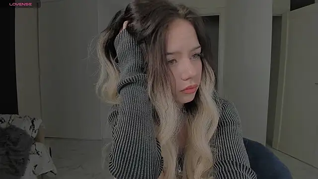 KellyBarton online show from 12.05.24