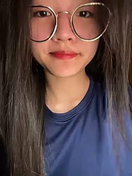 Krixxi22 online show from 11.30.25