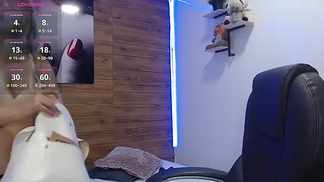 Ashlyeegray online show from 02.27.25