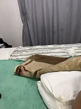 MimiCurves online show from 01.11.25