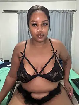 MimiCurves online show from 01.16.25