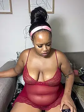 MimiCurves online show from 02.26.25