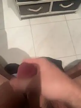 Snapshot of Deralboaus01 chatting on 02.12.26 Deralboaus01 online show from 02.12.26