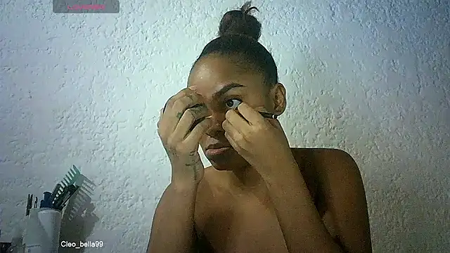 Snapshot of Bellabeltrann chatting on 05.20.26 Bellabeltrann online show from 05.20.26