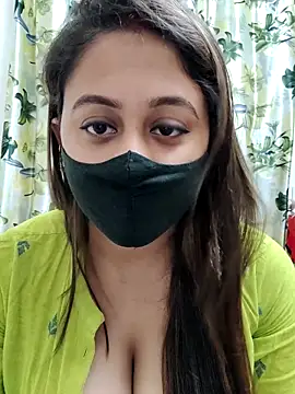 Snapshot of Natasha-143 chatting on 10.30.25 Natasha-143 online show from 10.30.25