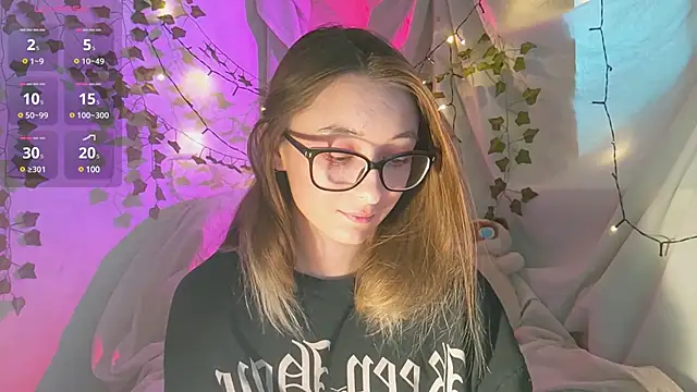 monlight  dana online show from 12.04.24