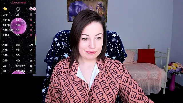 Emily Midlton online show from 03.03.25