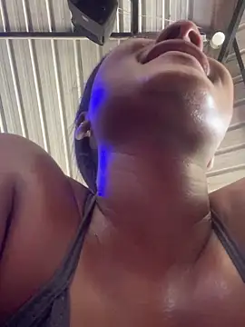 Berry Bans online show from 09.12.25