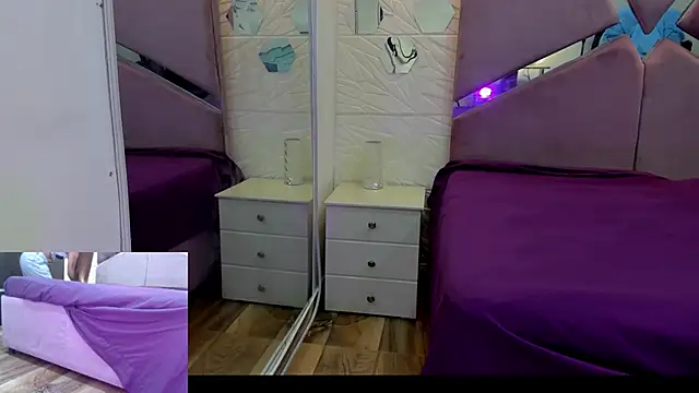 Charlotte Ice1 online show from 09.29.25