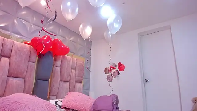 Snapshot of Charlotte_Ice1 chatting on 02.16.26 Charlotte Ice1 online show from 02.16.26