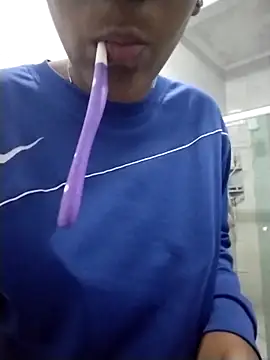 Snapshot of -_Anny_- chatting on 11.07.25 - Anny - online show from 11.07.25