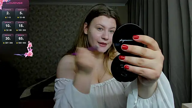 Snapshot of MariaStuart chatting on 11.02.25 MariaStuart online show from 11.02.25