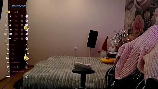  Just a queen 3 online show from 03.19.25