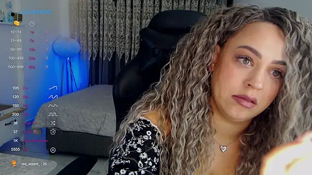  Just a queen 3 online show from 01.08.26