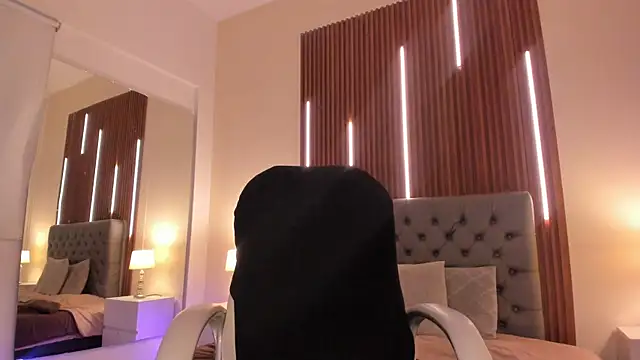 sweetty paulina online show from 10.30.25