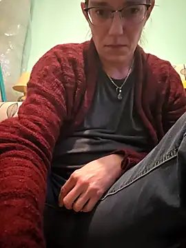 SpiceLea online show from 11.19.25