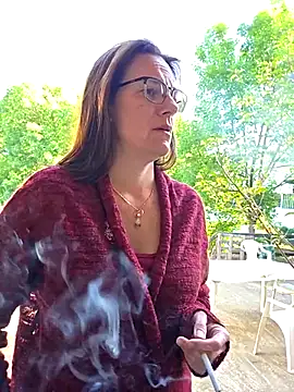 SpiceLea online show from 04.17.26