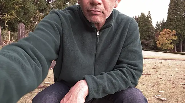 Snapshot of ge3noxxx chatting on 12.03.24 ge3noxxx online show from 12.03.24