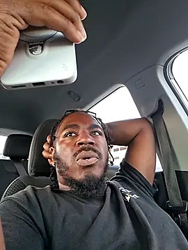 Snapshot of MRHANDSOME3800 chatting on 10.08.25 MRHANDSOME3800 online show from 10.08.25