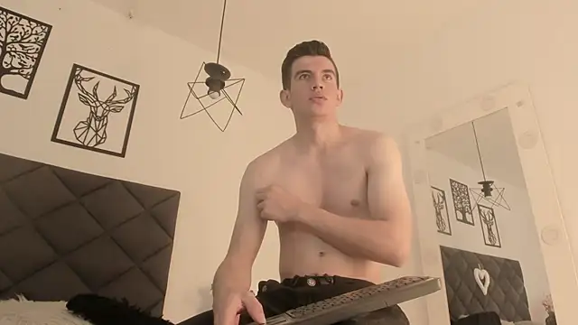 MikaelSlow online show from 02.23.25