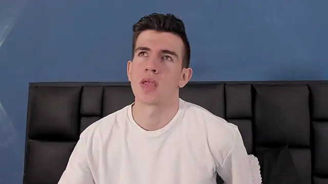 MikaelSlow online show from 09.28.25