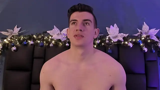 MikaelSlow online show from 12.20.25