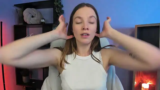 Snapshot of kenzie_x chatting on 02.01.25 kenzie x online show from 02.01.25