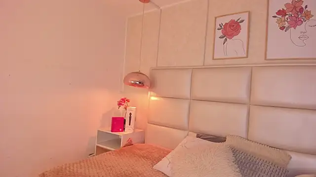 Aily Yozuko online show from 04.17.26