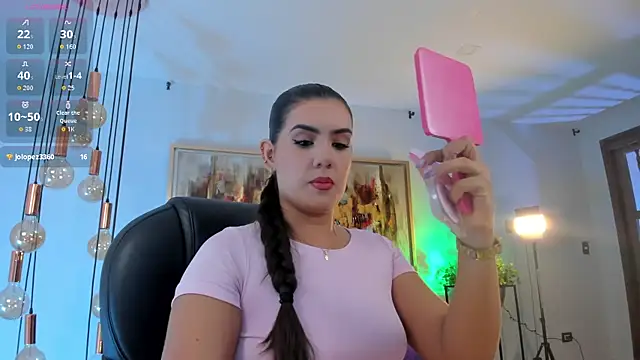 Snapshot of AngelicaVega chatting on 05.08.26 AngelicaVega online show from 05.08.26