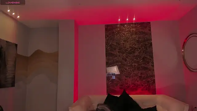 DonnaStonne online show from 03.09.25