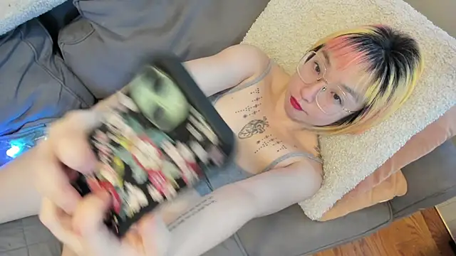 luxgray online show from 12.26.24