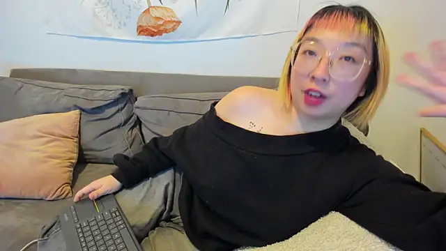 luxgray online show from 01.18.25