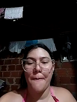 ariana d20 online show from 10.11.25