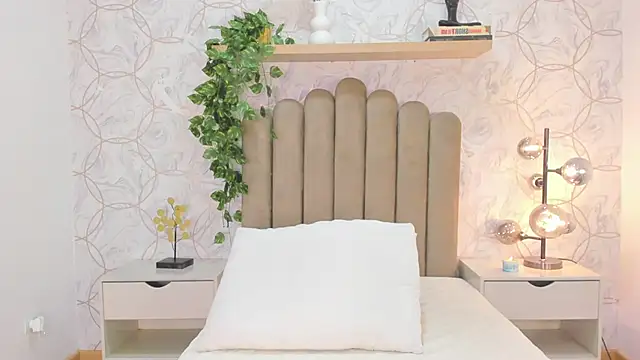 Roma  love online show from 01.06.26