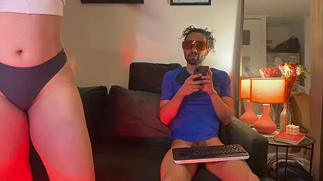 Redfloweer1 online show from 09.30.25