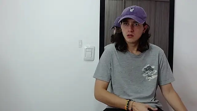 alex connorr online show from 02.14.25