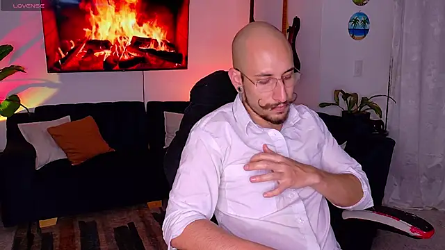 pandorabeker online show from 03.13.26