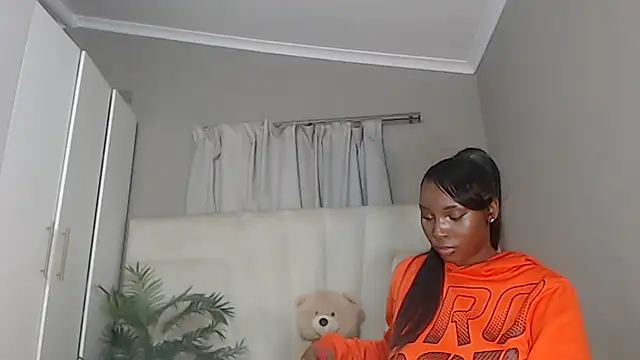 naughtyblackdolie online show from 02.19.26