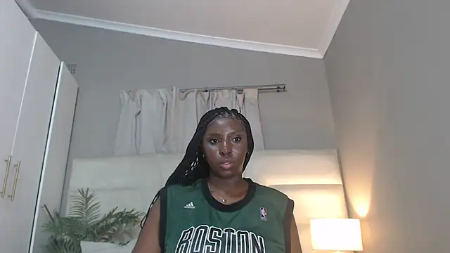 naughtyblackdolie online show from 04.18.26