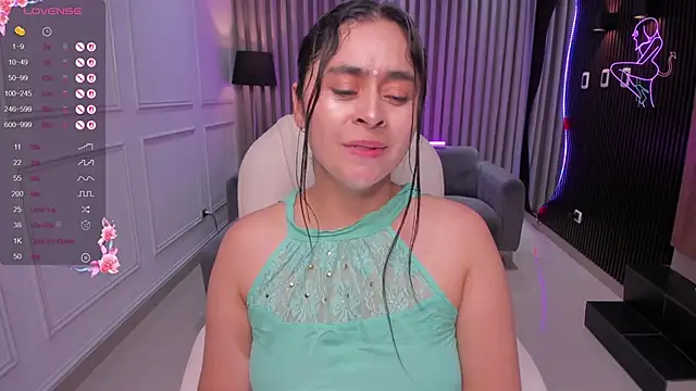 Anna parkker  online show from 03.13.25