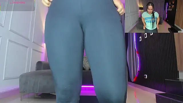 Anna parkker  online show from 09.19.25