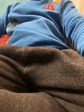 Snapshot of dreamy_lusty01 chatting on 03.15.25 dreamy lusty01 online show from 03.15.25