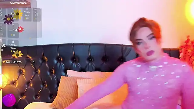 Snapshot of mike_blossom chatting on 09.08.25 mike blossom online show from 09.08.25