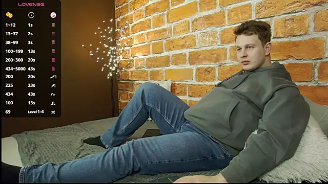 charlie smiley online show from 12.21.25