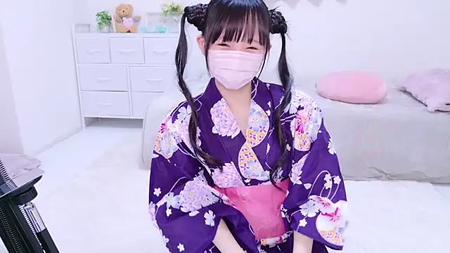 Snapshot of 86_haru chatting on 01.02.25 86 haru online show from 01.02.25