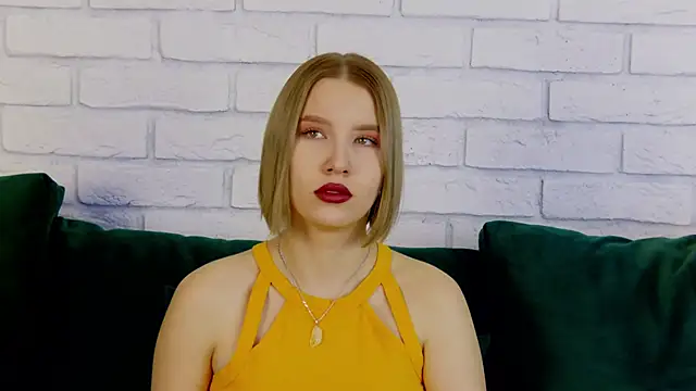 LiliLinn online show from 02.03.25